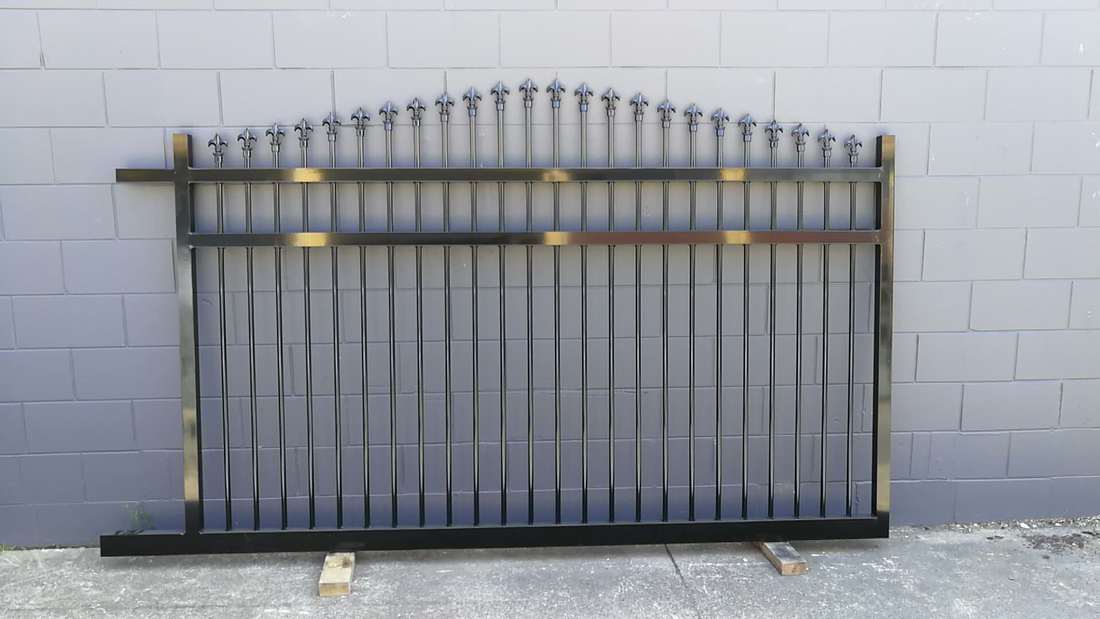11.Sliding Gates